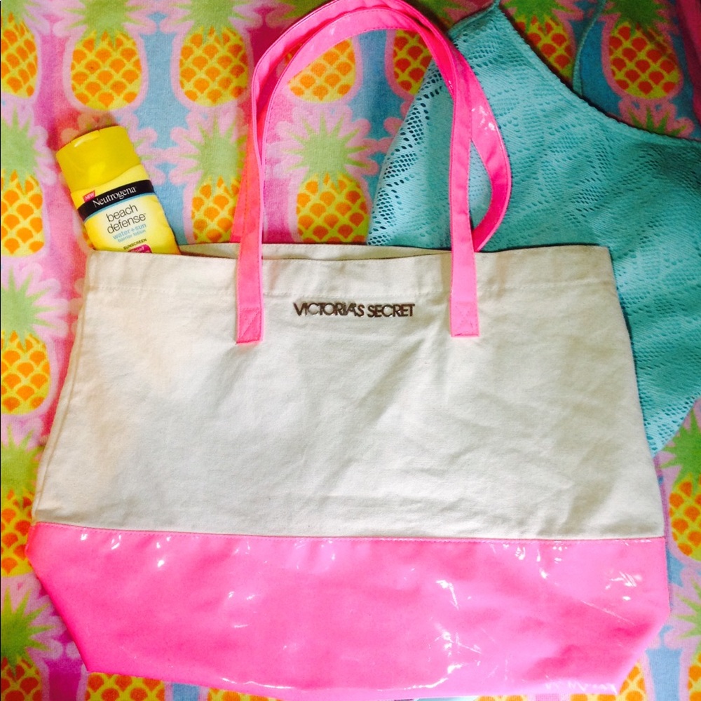 😍ADORABLE😍 Victoria's Secret Tote